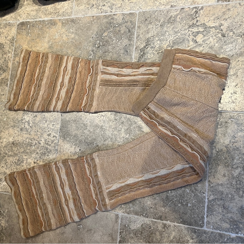Stylish Brown Flared Pants - Picture 2 of 5